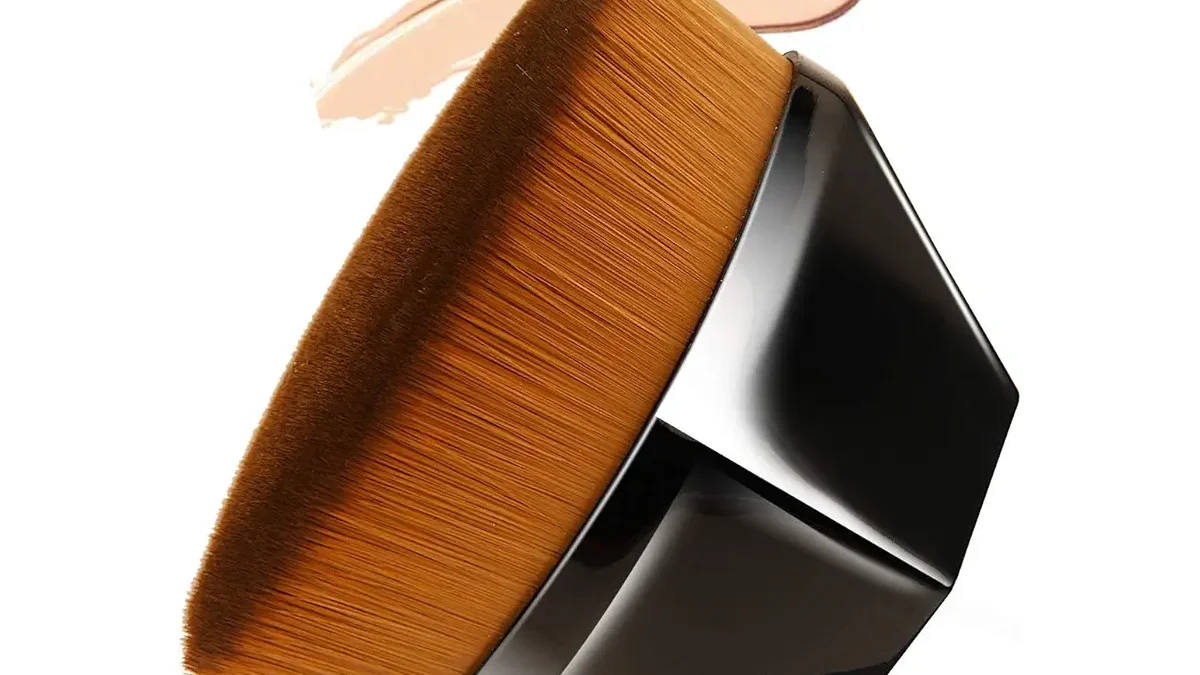 Melhores Pincéis para Aplicar Base no Rosto com Perfeição